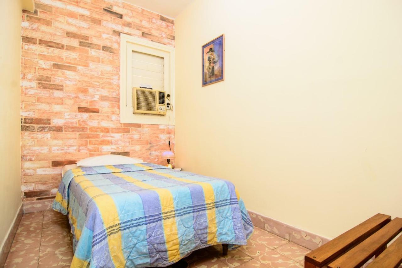 Apartment Doris Y Ruben Vedado Havana City Екстер'єр фото